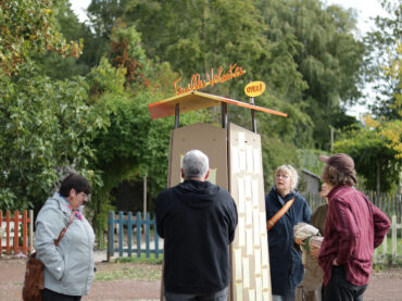 Feuilles Volantes, les petites annonces poétiques